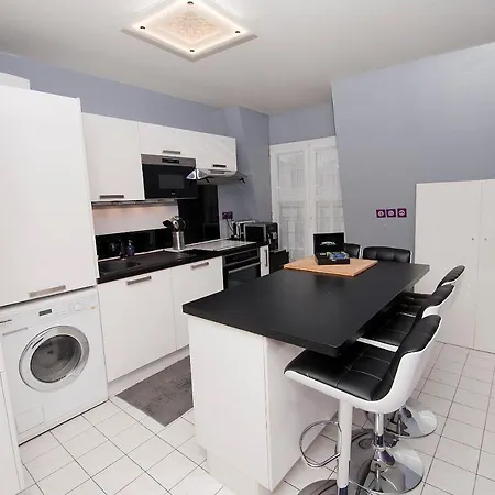 Apartment Near Parks Chessy (Seine-et-Marne)